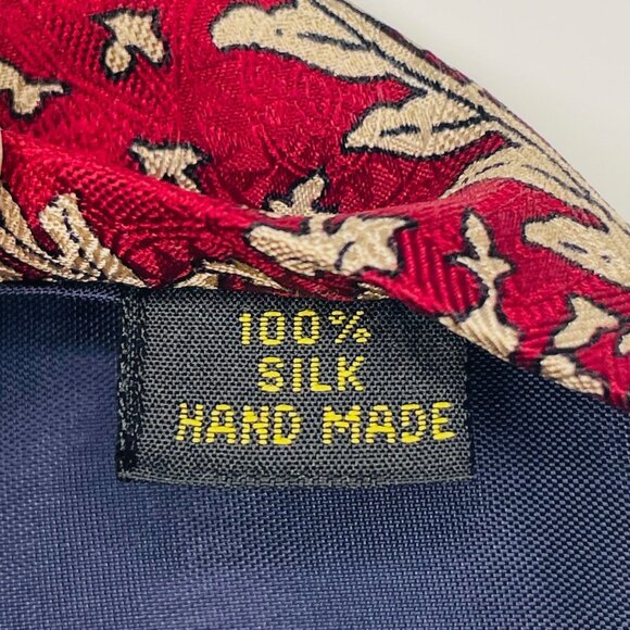 Hand Made Beautiful Red and Gold Paisley Silk Necktie - Picture 6 of 8